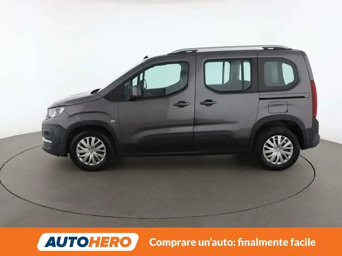 Usata Peugeot Rifter Active 102 CV (75 kW) 2019 Grigio Monovolume