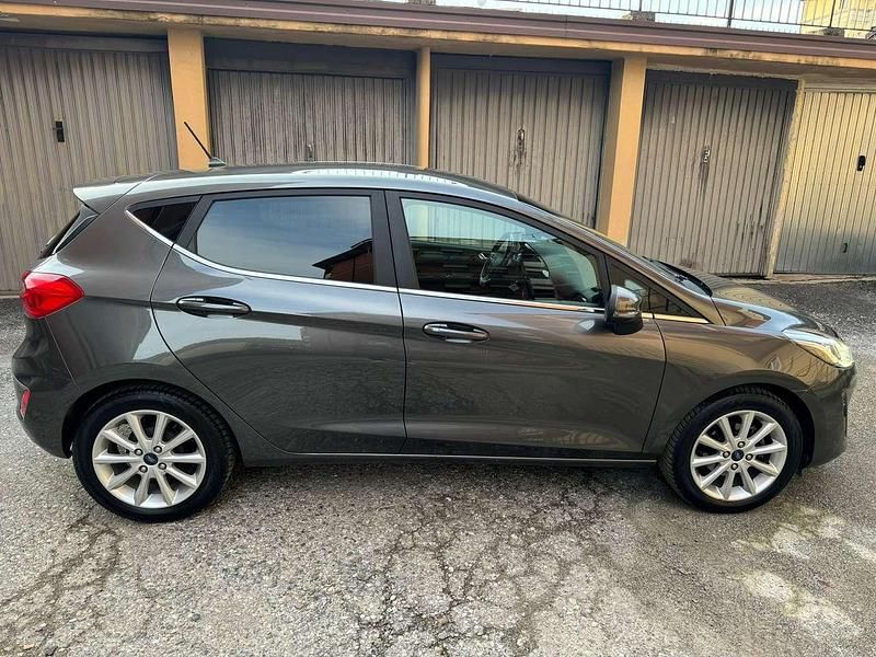 Usata Ford Fiesta ST-Line 86 CV (63 kW) 2018 Blu/azzurro Utilitaria