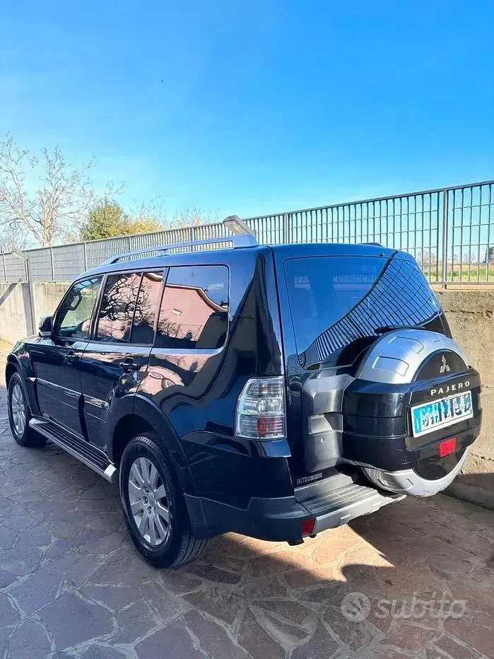 Usata Mitsubishi Pajero 2007 Nero SUV