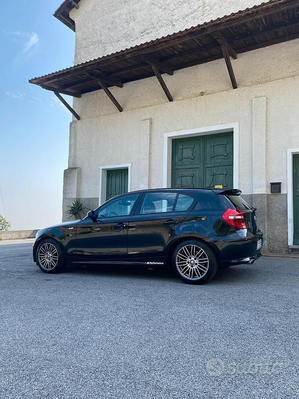 Usata BMW 120 177 CV (130 kW) 2008 Nero Utilitaria