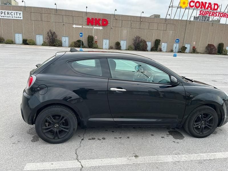 Usata Alfa Romeo MiTo 78 CV (57 kW) 2014 Nero Utilitaria