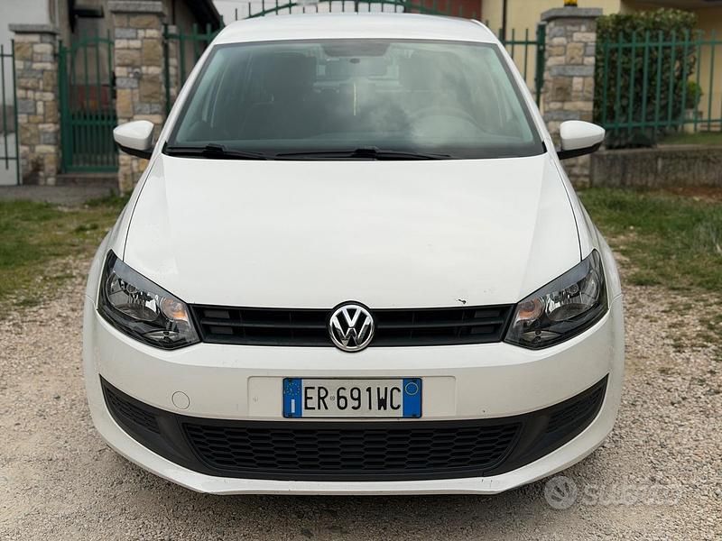 Usata VW Polo 75 CV (55 kW) 2013 Bianco Utilitaria