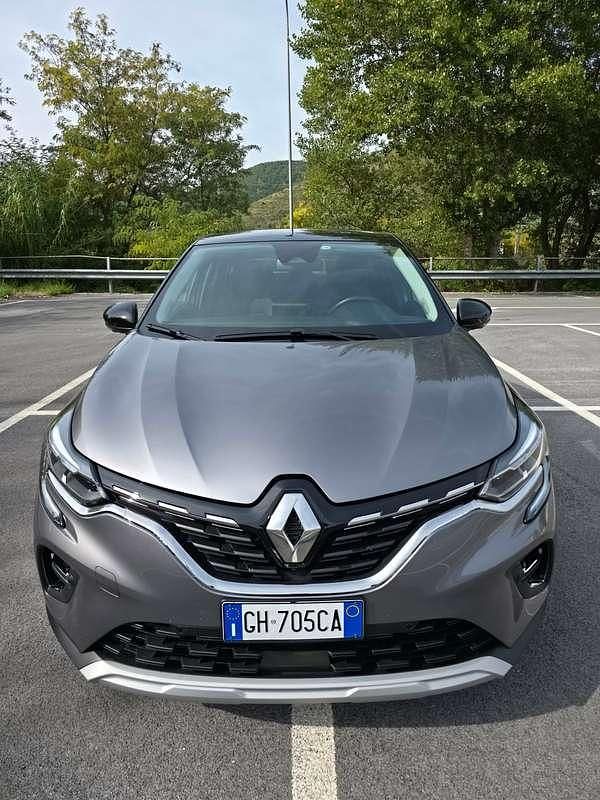 Usata 2021 Renault Captur Intens SUV | 17.000 € (Buon prezzo) - Immagine 1/4