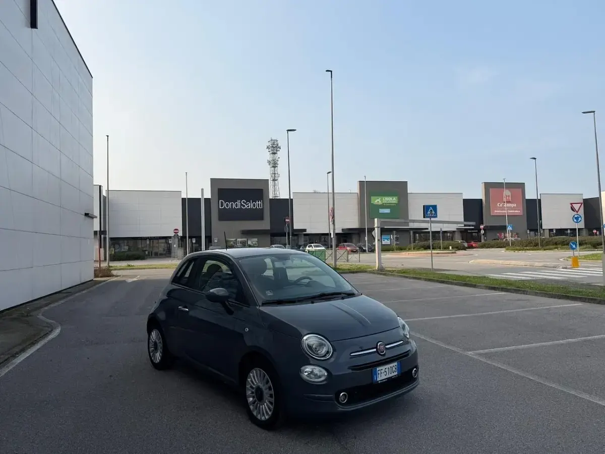 Begagnad Fiat 500 Riva 95 HK (69 kW) 2016 Grå Sportkupé