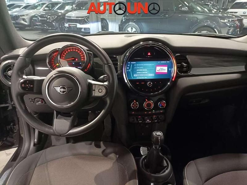 Usata Mini One Cabriolet 102 CV (75 kW) 2021 Nero Cabrio