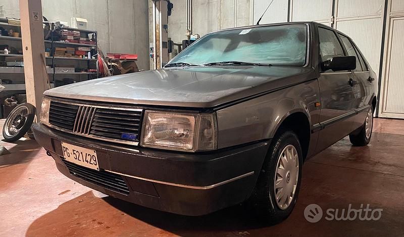Usata Fiat Croma 90 CV (66 kW) 1986 Grigio Berlina