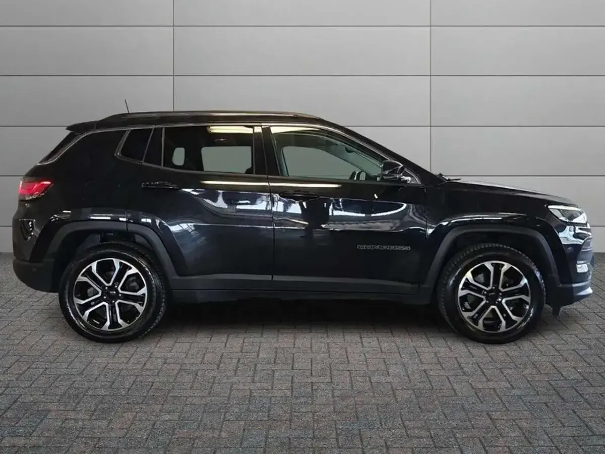 Usata Jeep Compass Limited 190 CV (139 kW) 2021 Black met SUV