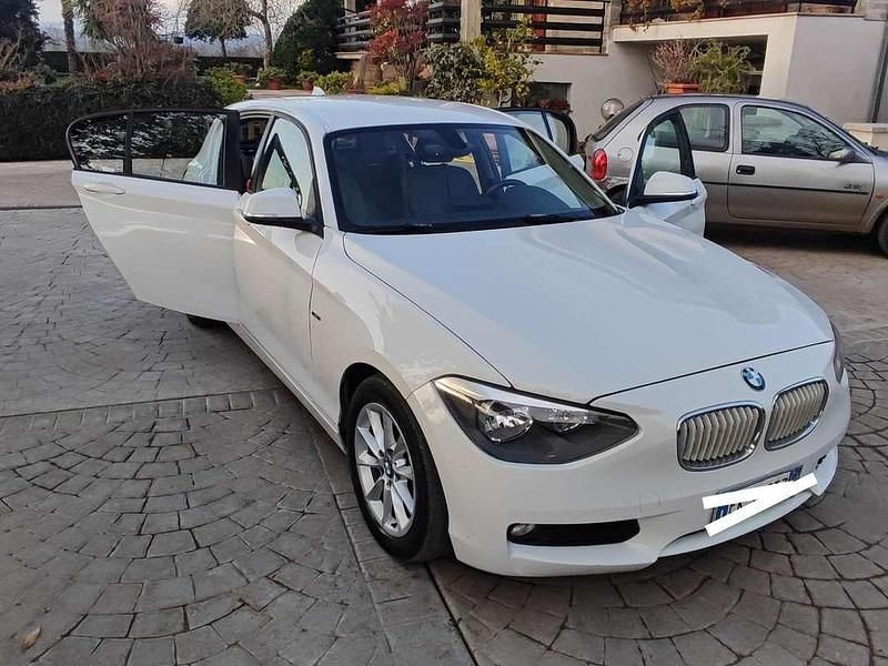 Usata BMW 116 116 CV (85 kW) 2011 Bianco Utilitaria