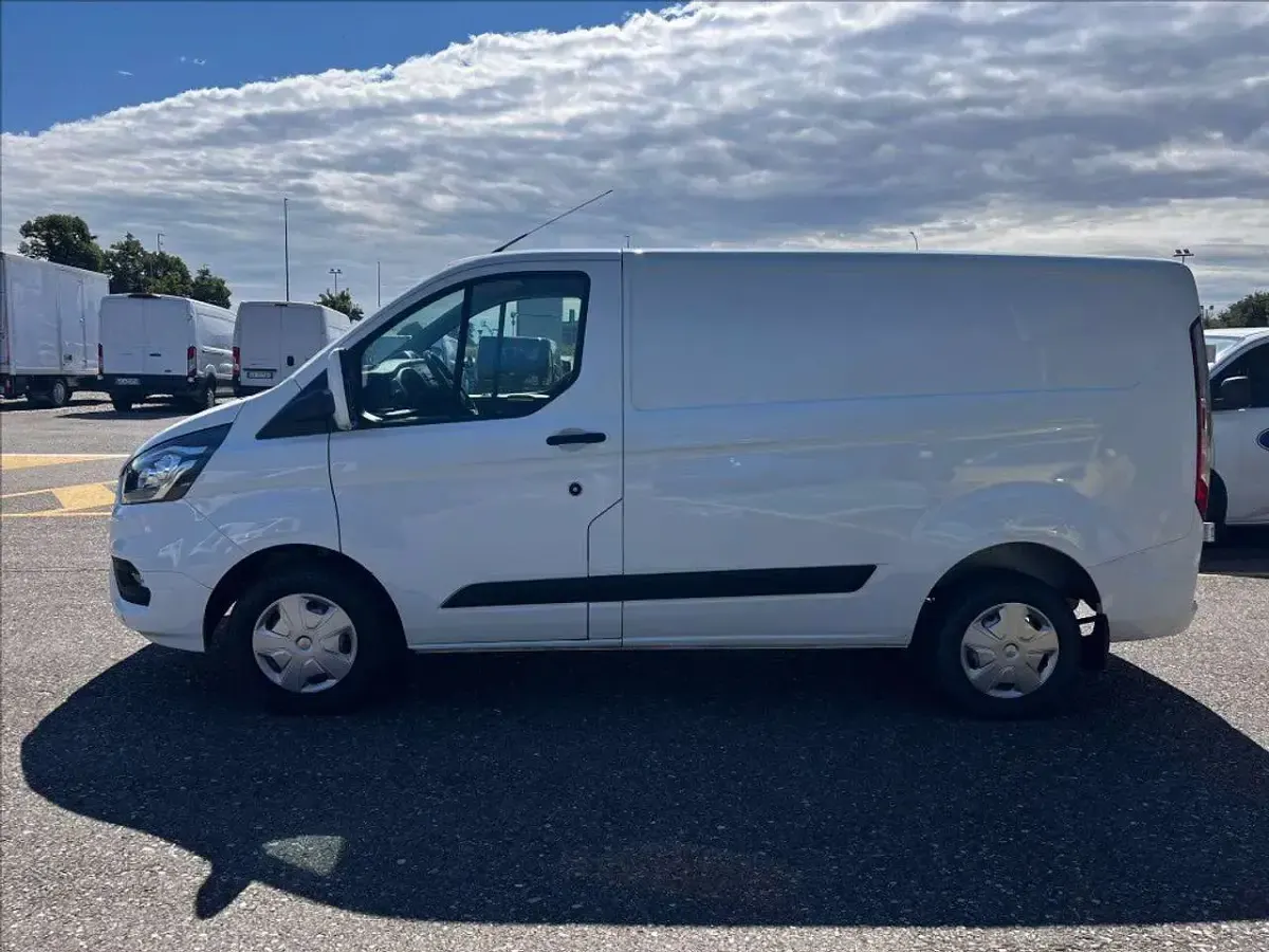 Usata Ford Transit Custom Trend 105 CV (77 kW) 2022 Bianco Furgone