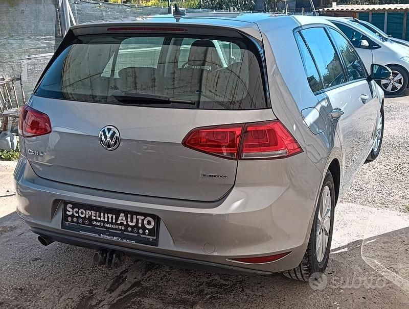 Usata VW Golf VII 110 CV (80 kW) 2013 Grigio Berlina