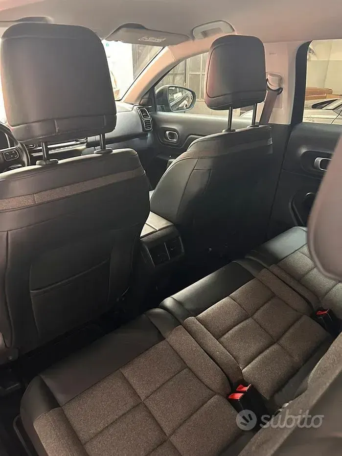 Usata Citroën C5 131 CV (96 kW) 2020 Nero Station wagon