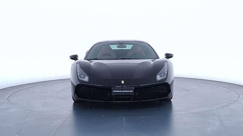 Usata Ferrari 488 670 CV (492 kW) 2019 Nero Coupé