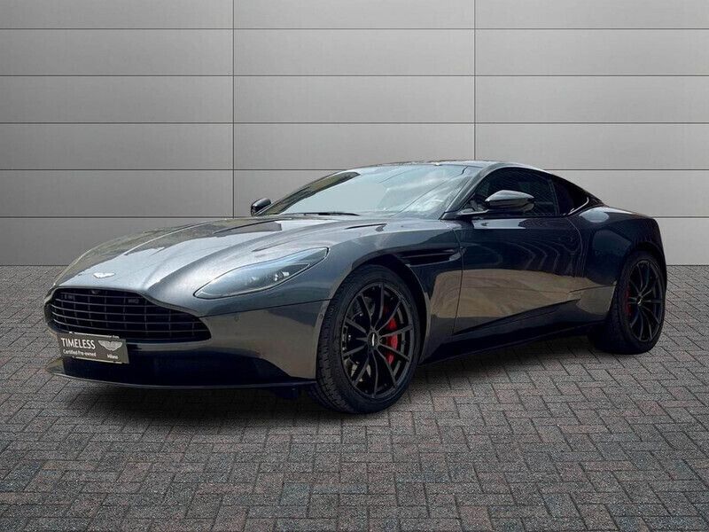 Grey metallic Usata 2022 Aston Martin DB11 Coupé | 159.900 € - Immagine 1/4