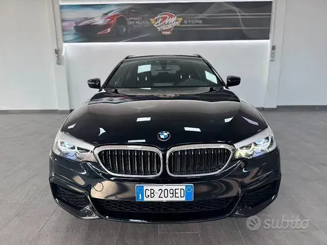 Usata BMW 520 M Sport 190 CV (139 kW) 2020 Bluazzurro Station wagon