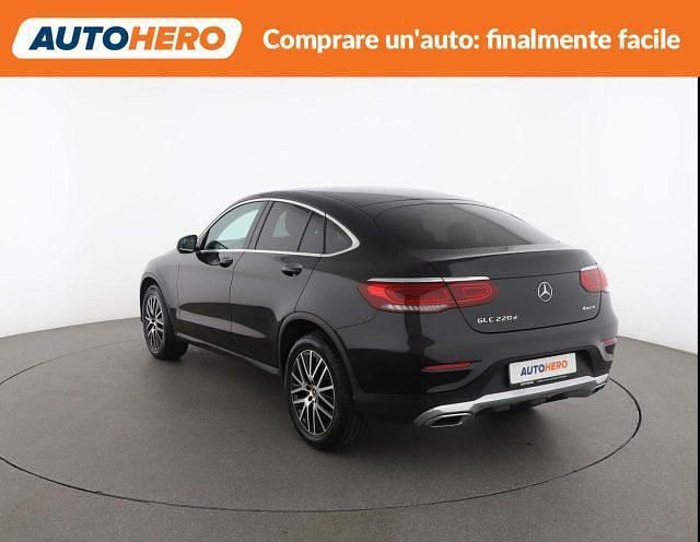 Usata Mercedes GLC220 194 CV (142 kW) 2022 Nero Coupé