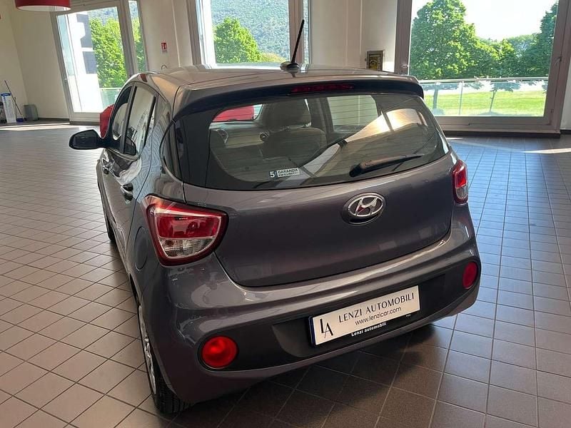 Usata Hyundai i10 67 CV (49 kW) 2018 Grigio Utilitaria