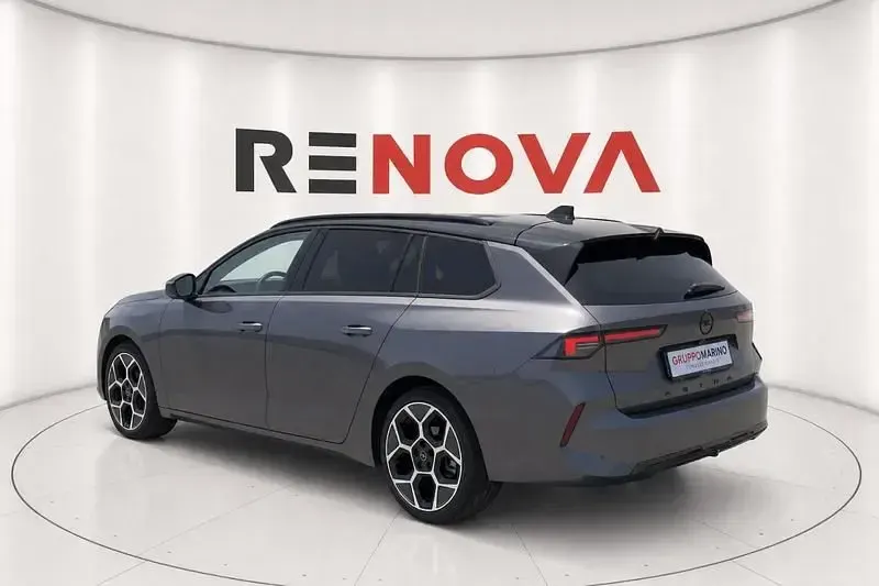 Usata Opel Astra Ultimate 131 CV (96 kW) 2024 Grigio Utilitaria