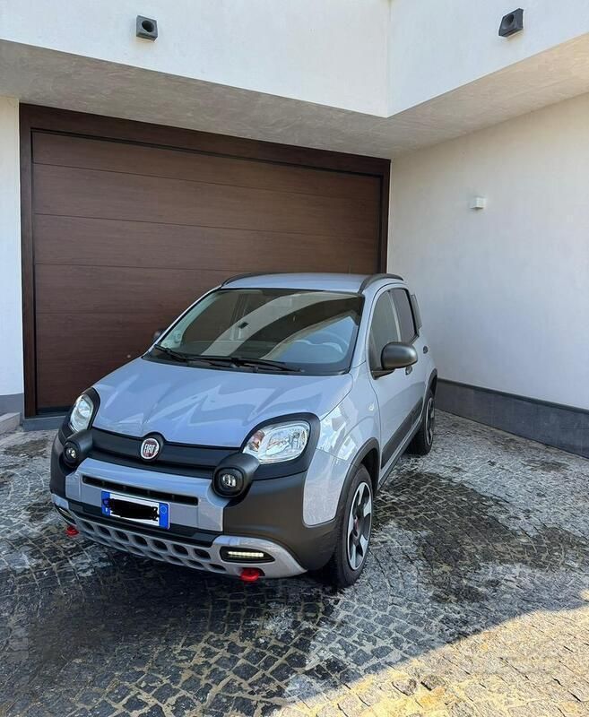 Usata 2021 Fiat Panda Cross Cross Due volumi | 13.000 € - Immagine 1/4