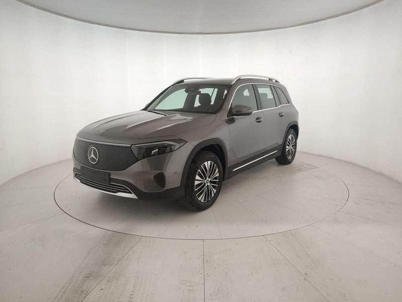 Grigio Usata 2024 Mercedes EQB300 Advanced Plus SUV | 36.900 € (Buon prezzo) - Immagine 1/4