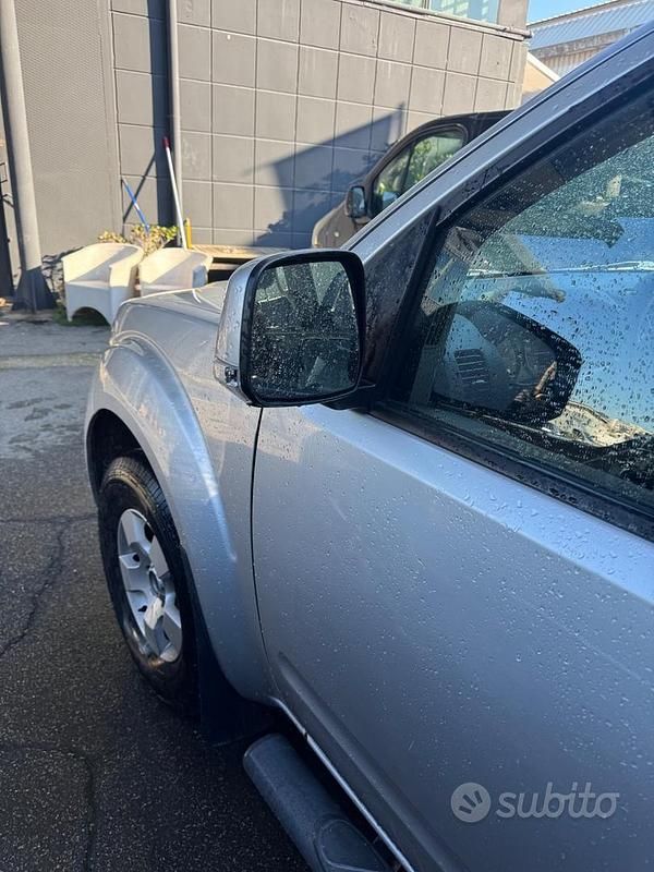 Usata Nissan Navara 231 CV (169 kW) 2013 Grigio Pick-up