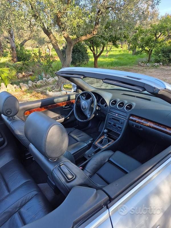 Usata Audi Cabriolet 2003 Grigio Cabrio