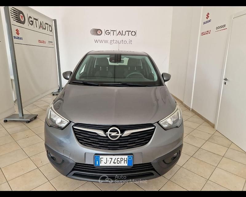Usata Opel Crossland 99 CV (72 kW) 2017 Gray SUV