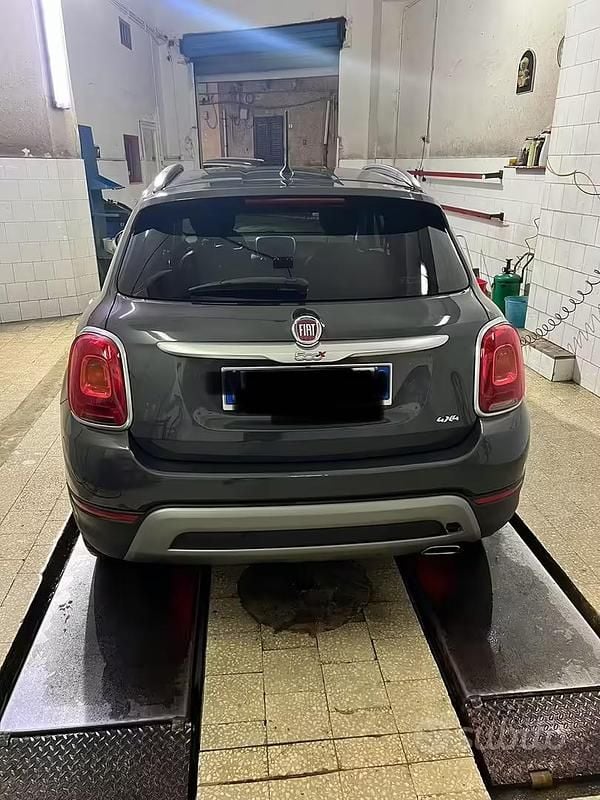 Usata Fiat 500X 140 CV (102 kW) 2016 Grigio SUV