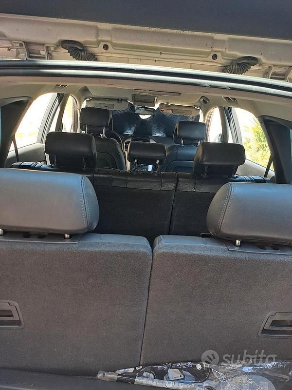 Usata Chevrolet Captiva 150 CV (110 kW) 2006 Grigio SUV