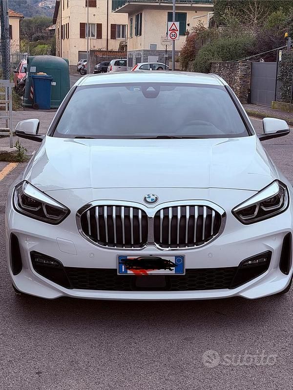 Bianco Usata 2020 BMW 116 M Sport Due volumi | 21.500 € - Immagine 1/4