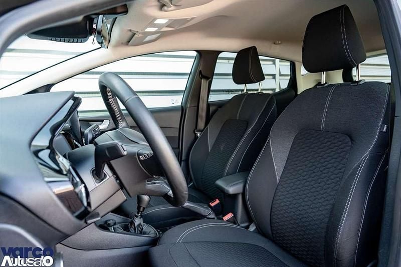 Usata Ford Fiesta Titanium 125 CV (91 kW) 2024 Grigio magnetic Monovolume