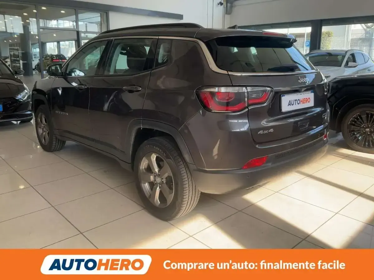 Usata Jeep Compass Longitude 140 CV (102 kW) 2018 Grigio SUV