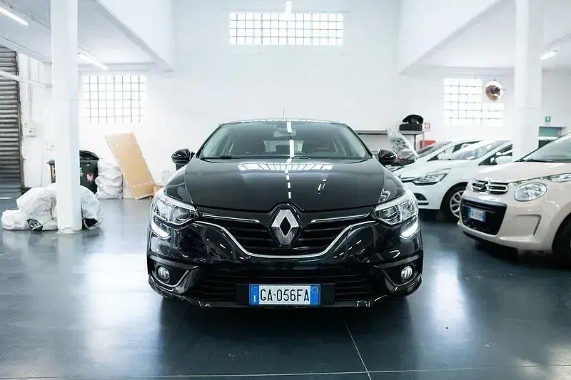 Usata Renault Mégane IV 115 CV (84 kW) 2020 Nero Berlina