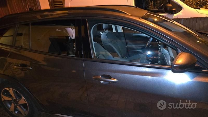 Usata Ford Focus Active 120 CV (88 kW) 2020 Grigio Station wagon