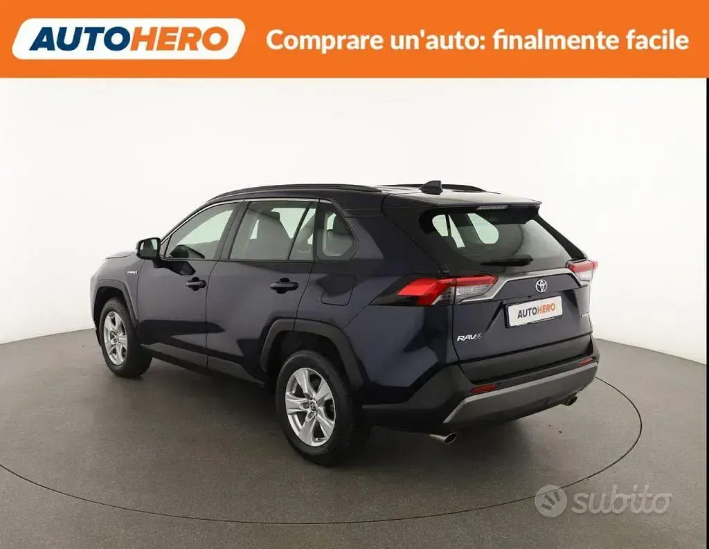 Usata Toyota RAV4 Hybrid 178 CV (130 kW) 2020 Bluazzurro SUV