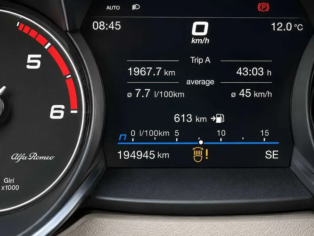 Usata Alfa Romeo Stelvio Veloce 209 CV (153 kW) 2020 Grigio SUV