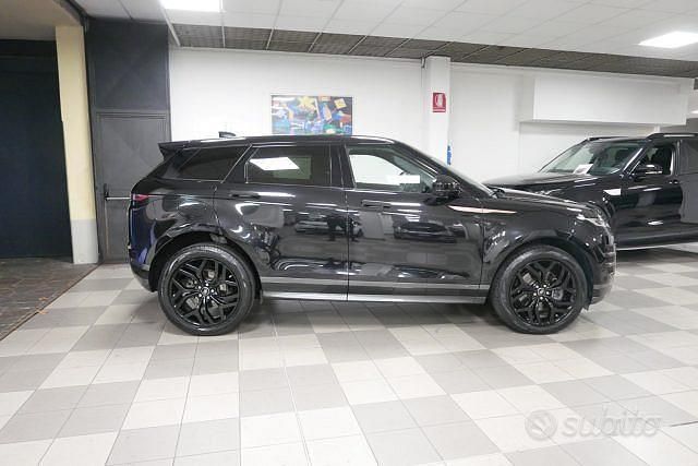 Usata Land Rover Range Rover evoque R-Dynamic 163 CV (119 kW) 2021 Nero SUV