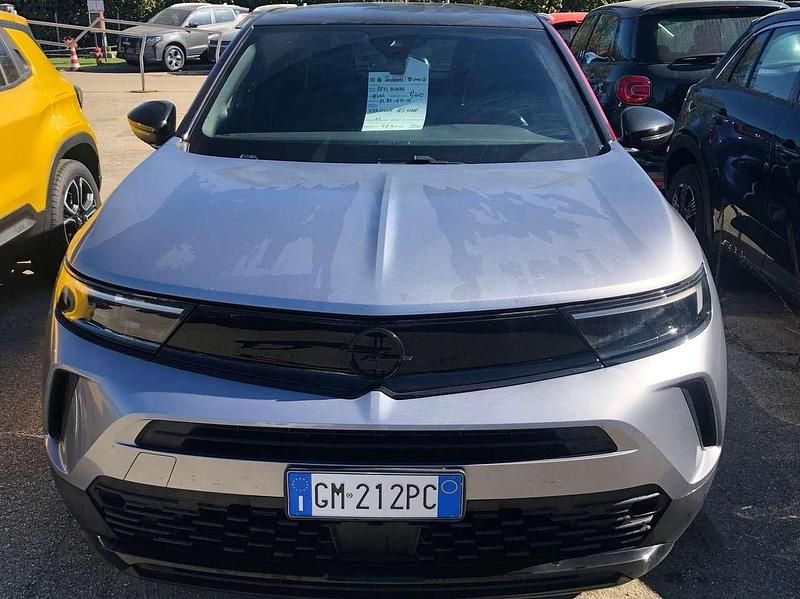 Usata Opel Mokka GS Line 101 CV (74 kW) 2023 Grigio SUV
