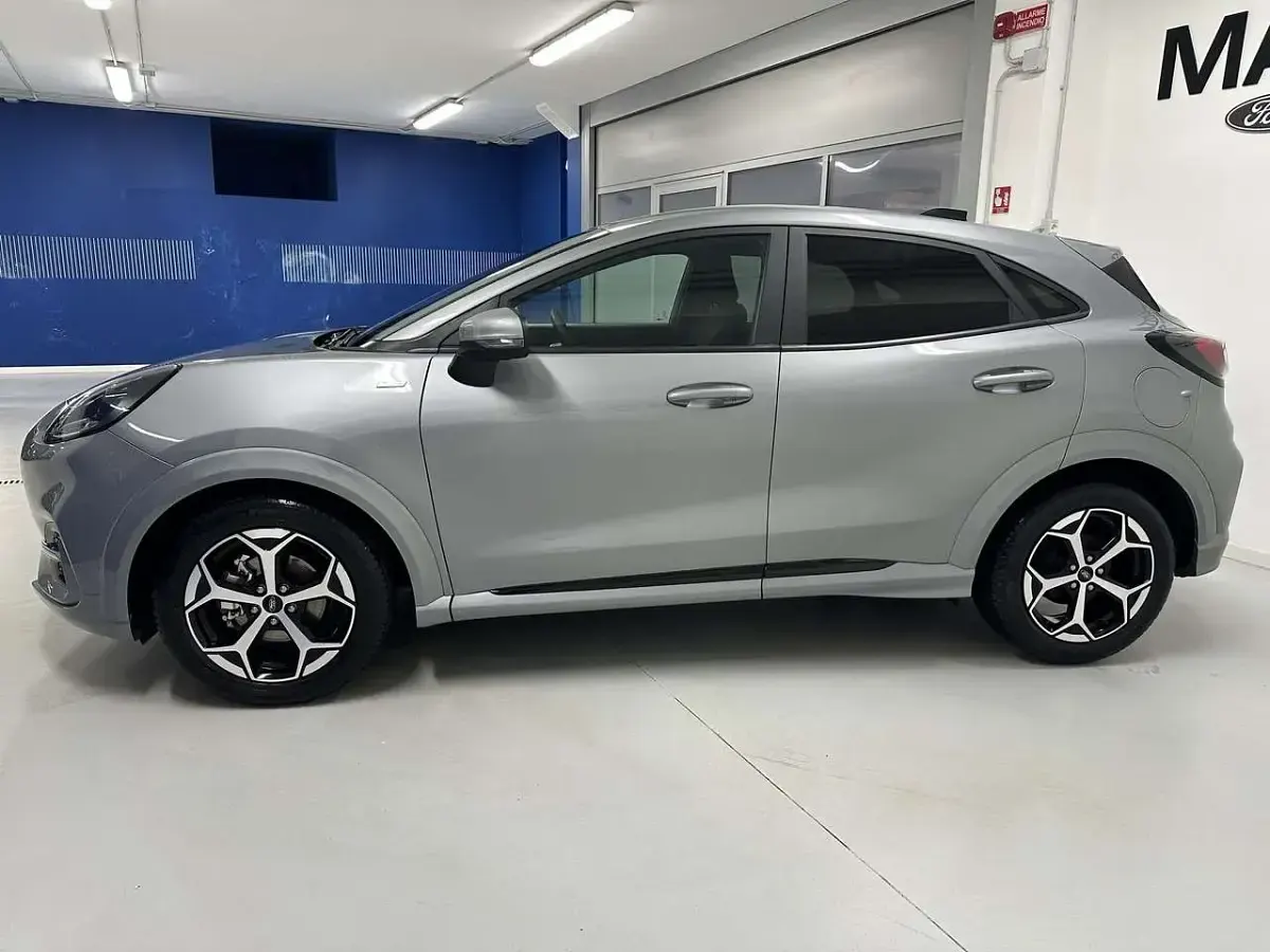 Usata Ford Puma ST-Line 125 CV (91 kW) 2025 Solar silver SUV