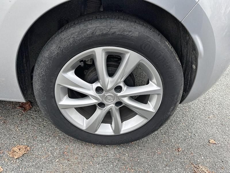 Usata Opel Corsa Elegance 75 CV (55 kW) 2022 Grigio Utilitaria
