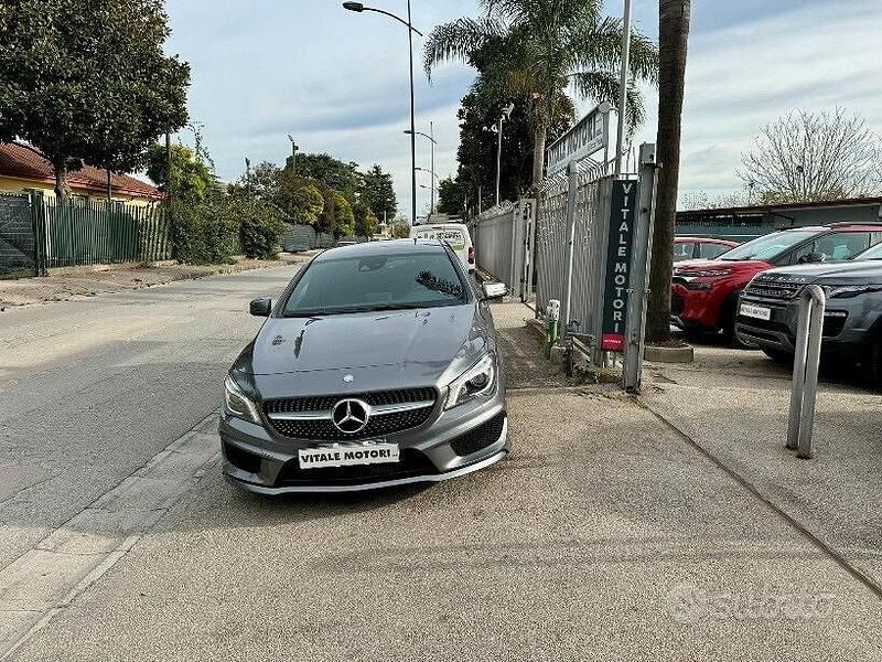 Usata Mercedes CLA220 Premium 177 CV (130 kW) 2015 Grigio Berlina