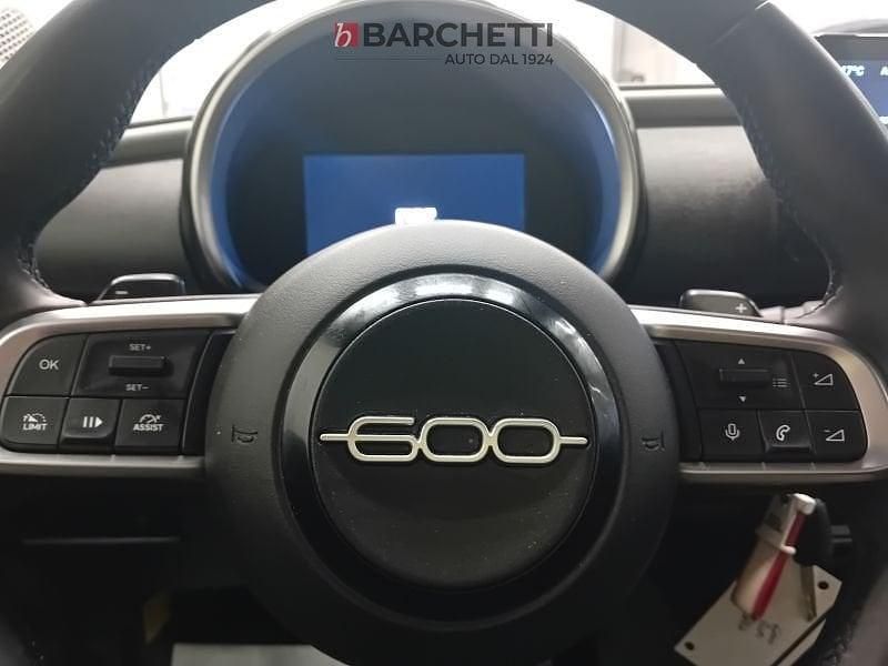 Usata Fiat 600 110 CV (80 kW) 2024 Rosso SUV