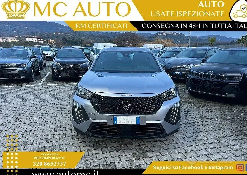 Usata Peugeot 2008 Style 101 CV (74 kW) 2025 Grigio scuro SUV