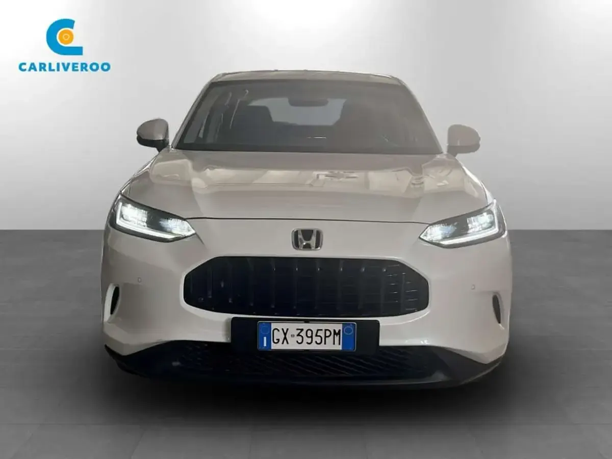 Usata Honda ZR-V Elegance 184 CV (135 kW) 2024 Platinum white pearl SUV