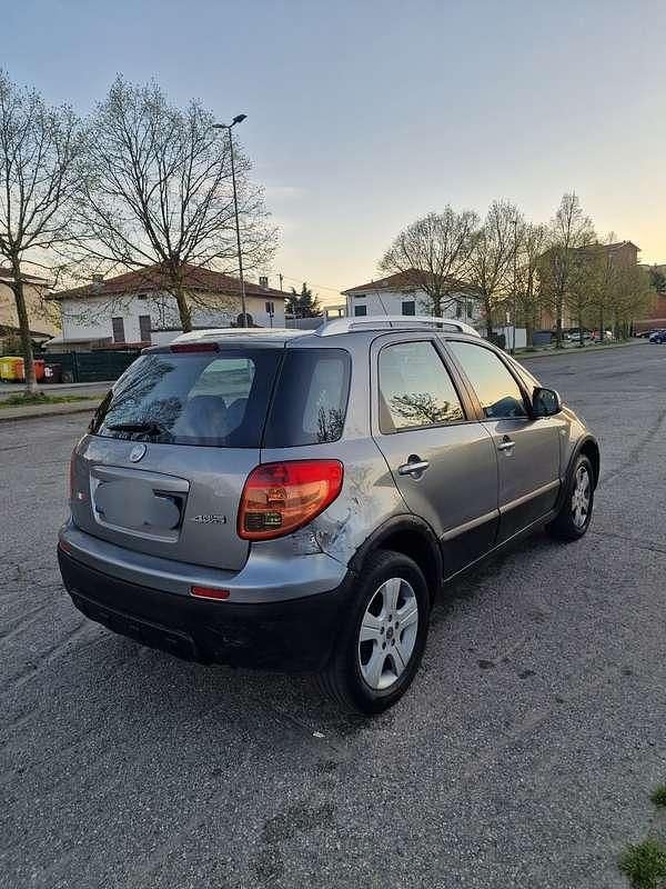 Occasion Fiat Sedici 107 ch (78 kW) 2008 SUV