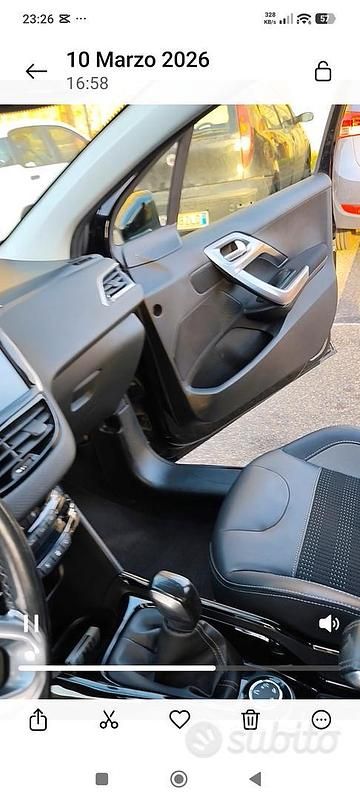 Usata Peugeot 2008 Allure 2018 Nero SUV