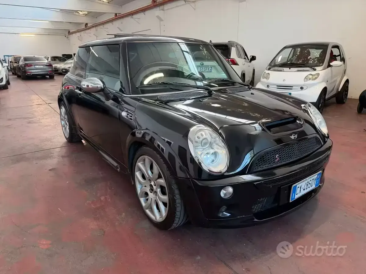 Usata Mini Cooper S 170 CV (125 kW) 2005 Nero Utilitaria