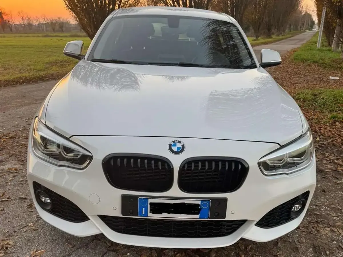 Usata BMW 120 190 CV (139 kW) 2016 Bianco Utilitaria