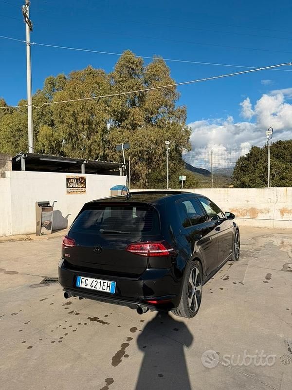 Usata VW Golf VII GTI 280 CV (205 kW) 2013 Nero Berlina