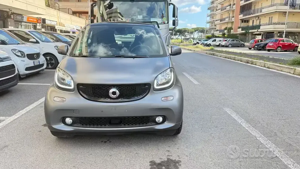 Begagnad Smart ForTwo Coupé Prime 90 HK (66 kW) 2019 Sportkupé