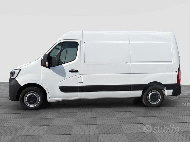 Usata Renault Master 135 CV (99 kW) 2022 Bianco Monovolume